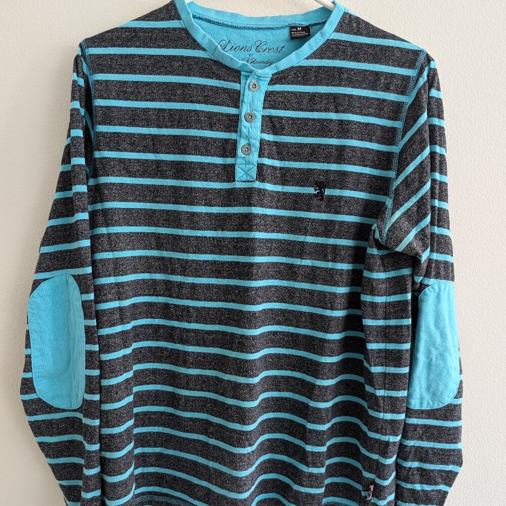 Lion's Crest Men's Long Sleeve Crewneck Shirt Size Medium